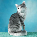 Maine Coon Figurine - Domestic Cat