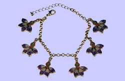 Nouveau Summer Blossom Bracelet Costume Jewelry